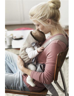 BabyBjorn - Marsupiu anatomic Mini, cu pozitii multiple de 2