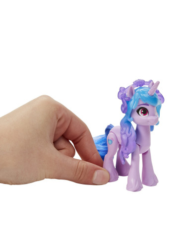 My Little Pony Cutie Mark Magic Figurina Izzy Moonbow
