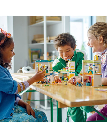 Lego Friends Scoala Internationala Din Heartlake 41731,41731 Lego Friends Scoala Internationala Din Heartlake 41731,41731