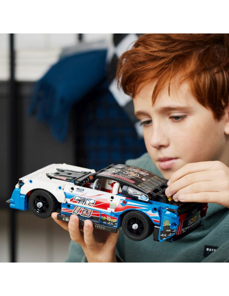 Lego Technic Nascar Next Gen Chevrolet Camaro Zl1 42153,42153