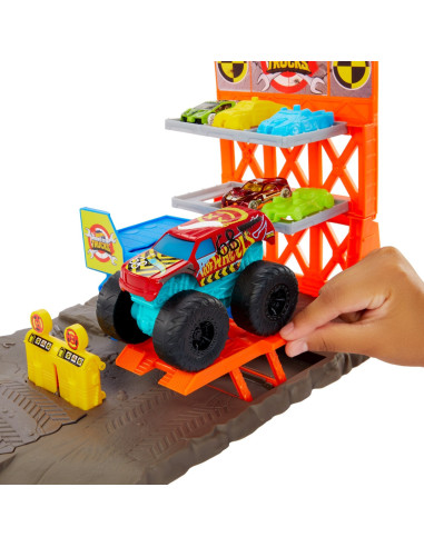 Hot Wheels Monster Trucks Set Blast Station,MTHFB12