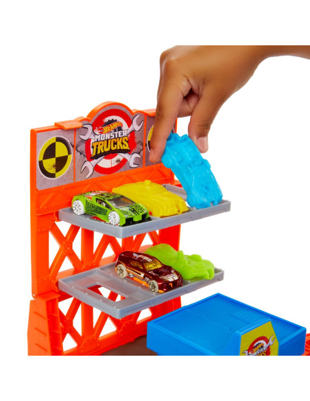 Hot Wheels Monster Trucks Set Blast Station,MTHFB12