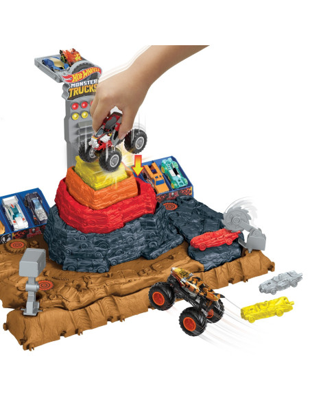 Hot Wheels Monster Trucks Arena Smashers Bone Shaker Arena