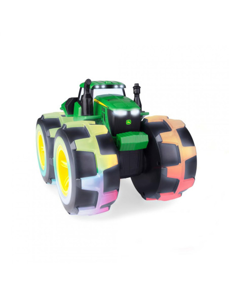 Tractorul cu roți mari, cu,T46644