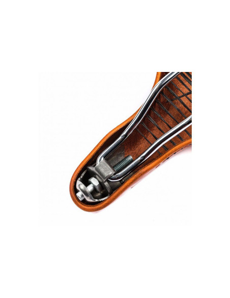 SA PIELE PEGAS GS-21, 270X210MM, SINA CR-MO, NITURI, LOGO