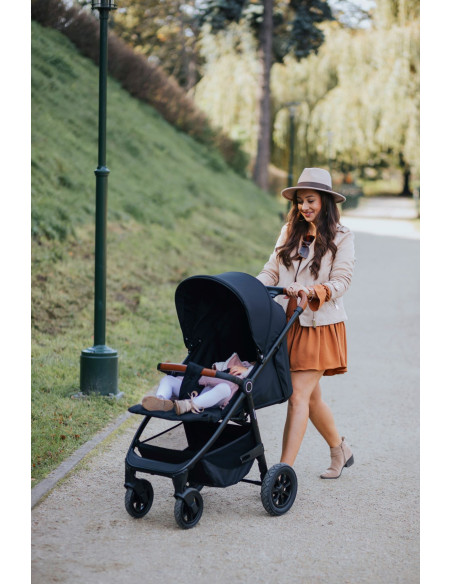 4BABY-957114,Carucior sport cu roti gonflabile (max. 22 Kg) 4Baby STINGER AIR Negru