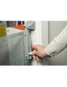 BN-LO-Tulia_White,Lionelo - Poarta de siguranta cu suruburi Tulia, Textila, Retractabila din Poliester, 140 cm, Conform cu stand
