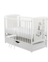 BN-BOTIMG8CM02AL,BabyNeeds - Patut din lemn Timmi Girafa 120x60 cm, Cu sertar cu capac, Din lemn de pin si mdf, Stabil si rezist