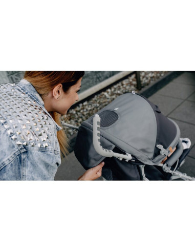 BN-LO-ELIA_GRAPHITE,Lionelo - Carucior sport Elia, Cu husa de picioare, Cu plasa de tantari, Conform cu standardul european de s