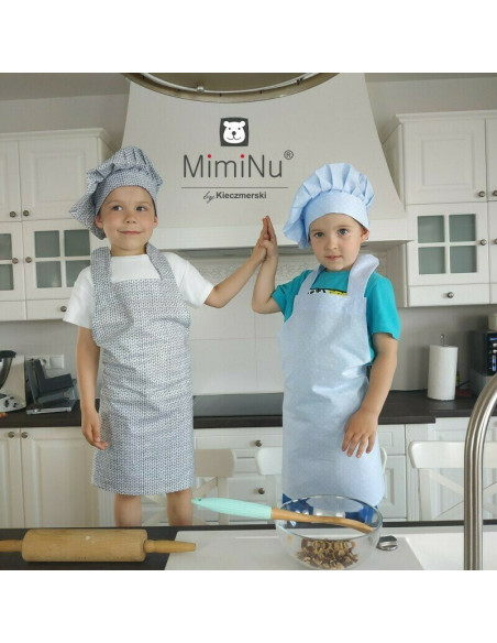 BN-6426972005548,MimiNu - Set Micutul bucatar, Cu sort, o boneta si accesoriu pentru vase calde, Din bumbac certificat Oeko Tex 