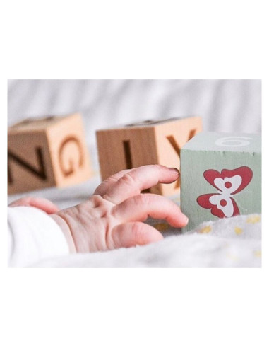 BN-80090,Joueco - Cuburi din lemn certificat FSC, Multifunctionale, Familia Wildies, 25x21 cm, 12 luni+, 30 piese, Multicolor