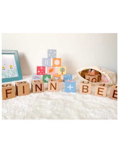 BN-80090,Joueco - Cuburi din lemn certificat FSC, Multifunctionale, Familia Wildies, 25x21 cm, 12 luni+, 30 piese, Multicolor
