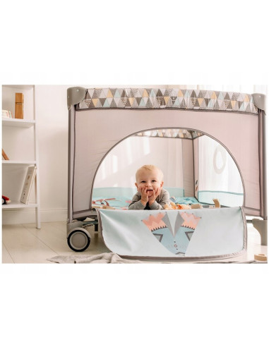 BN-LO-SOFIE_BLUE_SKY,Lionelo - Tarc de joaca Lene, Cu roti, Cu intrare laterala cu fermoar, 100 x 100 cm, Conform cu standardul 