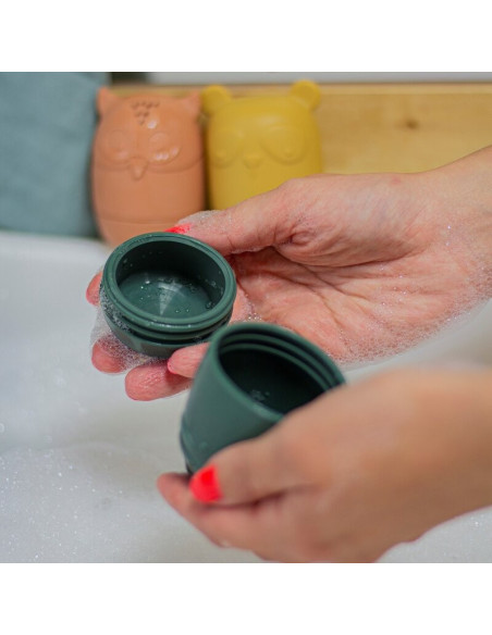 BN-598815,Petite&Mars - Set 4 jucarii de baie Amigos, Din silicon, Fara BPA, 6 luni+, Multicolor