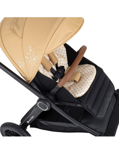 BN-472345,Petite&Mars - Carucior 2 in 1 Trails Heritage Bee, Editie limitata, Cu protectie de picioare si salteluta suplimentara