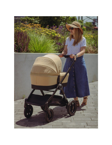 BN-472345,Petite&Mars - Carucior 2 in 1 Trails Heritage Bee, Editie limitata, Cu protectie de picioare si salteluta suplimentara