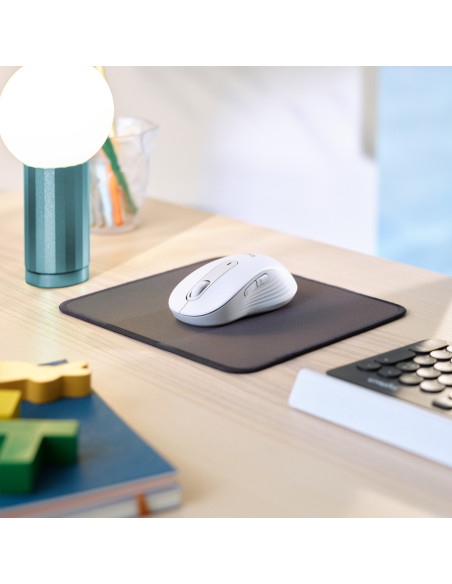 910-006275,LOGITECH M650 Signature Bluetooth Mouse - OFF-WHITE - B2B "910-006275"