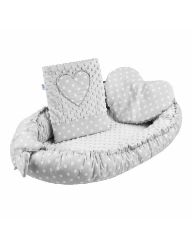 BN-39072,Set 3 piese Luxury, Baby Nest cu doua fete, Cu paturica si pernuta in forma de inima, New Baby, Minky Heart Grey