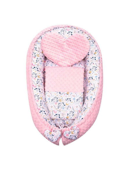 BN-46830,Set 3 piese Luxury, Baby Nest cu doua fete, Cu paturica si pernuta in forma de inima, New Baby, Minky Cranberries
