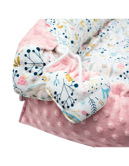 BN-46830,Set 3 piese Luxury, Baby Nest cu doua fete, Cu paturica si pernuta in forma de inima, New Baby, Minky Cranberries