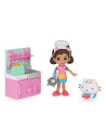 6060476_20133230,Gabbys Dollhouse Set Papusa 9.7cm Cu Pisicuta Bucataria Lui Gabby