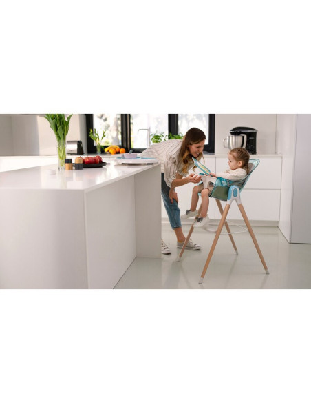 BN-LO-MAYA_WHITE,Lionelo - Scaun de masa Maya, 2 in 1, Transformabil, 3 pozitii de inclinare, Conform cu standardele europeane d