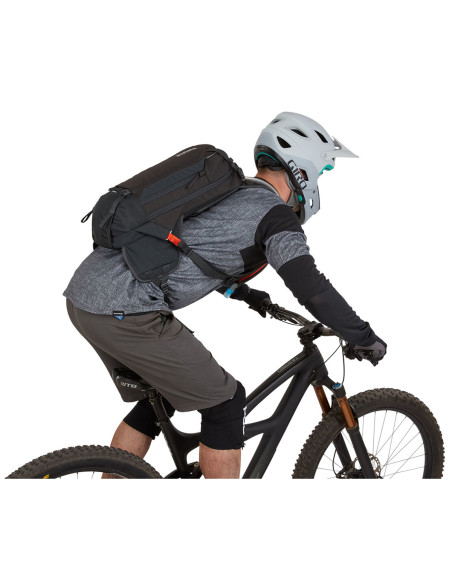 TA3203797,Rucsac hidratare Thule RAIL BIKE H2O 12L Obsidian