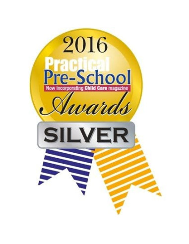 Joc educativ in limba engleza Potriveste si formeaza cuvinte