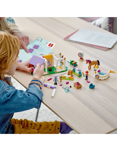 41746,Lego Friends Dresaj Pentru Cai 41746