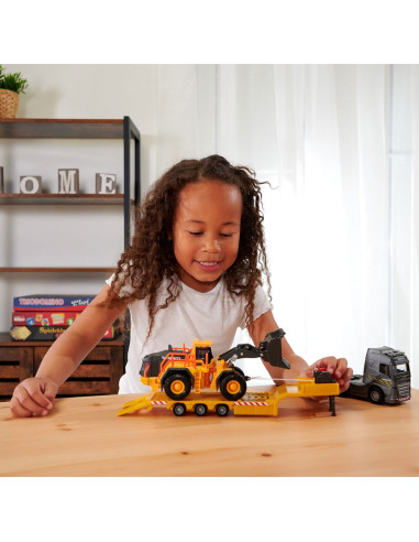 S213726000,Camion Majorette Volvo cu remorca si buldozer