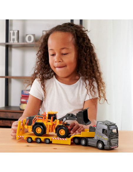 S213726000,Camion Majorette Volvo cu remorca si buldozer