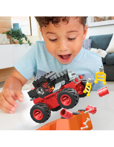 MTHKF87,Hot Wheels Monster Truck Mega Set Constructie Cursa Bone Shaker Crush