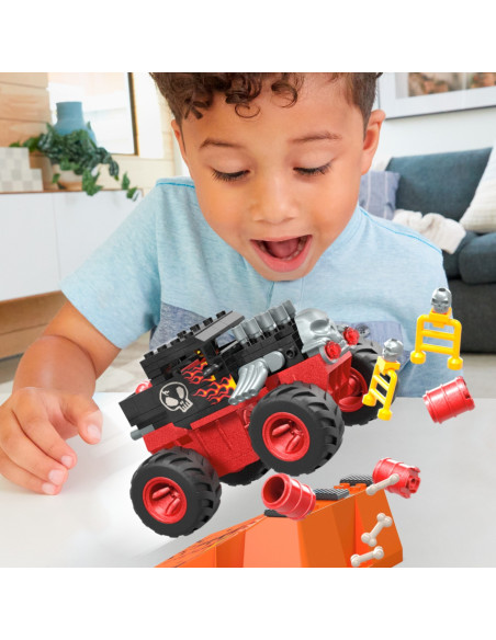 MTHKF87,Hot Wheels Monster Truck Mega Set Constructie Cursa Bone Shaker Crush