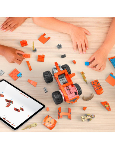 MTHKF88,Hot Wheels Monster Truck Mega Set Constructie Cursa Tiger Shark Chomp