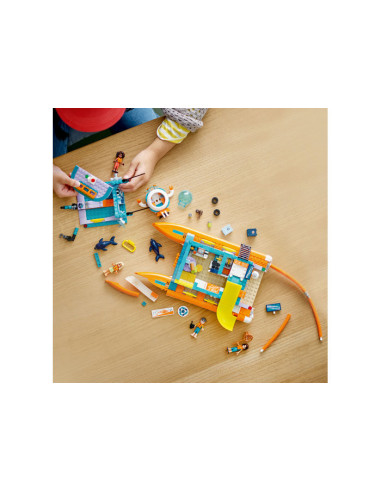 41734,LEGO Friends, Barca de salvare pe mare, 41734, 717 piese 41734,LEGO Friends, Barca de salvare pe mare, 41734, 717 piese