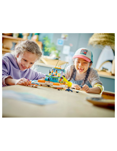 41734,LEGO Friends, Barca de salvare pe mare, 41734, 717 piese 41734,LEGO Friends, Barca de salvare pe mare, 41734, 717 piese