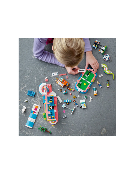 41744,LEGO Friends, Centru sportiv, 41744, 832 piese