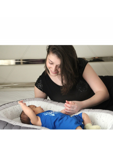 UP-bj_6141,Baby nest cu 2 fete BabyJem Luxury Between Parents (Culoare: Gri)