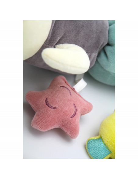 UP-bj_6752,Protectie laterala multifunctionala cu jucarii din plus BabyJem Caterpilar (Culoare: Roz)