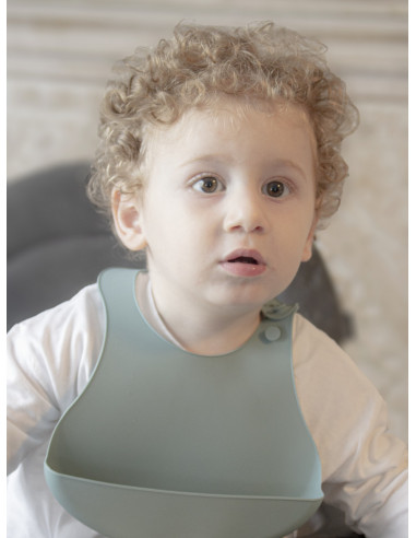 UP-bj_7283,Set diversificare 4 piese din silicon BabyJem: bavetica, farfurie, lingurita si pahar (Culoare: Ecru)