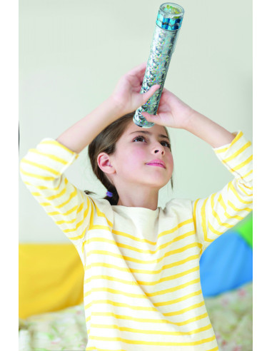 4M-03226,Set creativ Realizeaza un caleidoscop