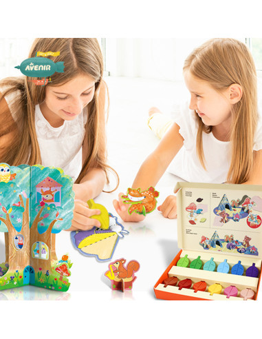 BTS216019,Kit de activitati cu creioane colorate - Distractie in casuta din copac