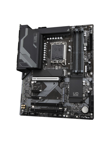 Z790_D_DDR4,Gigabyte Mainboard Desktop Z790 D4 LGA 1700 4xDDR4 1xHDMI 1xDP 2.5GLAN 1xPCI Express x16 4.0 1xPCI Express x16 3.0 2