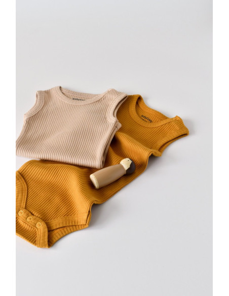 UP-BC-CSYM11104-0,Set de 2 body-uri fara maneci din bumbac organic si modal - Mustar/Somon