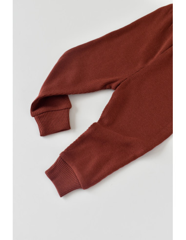 UP-BC-CSYM21501-3,Set 3 piese: bluzita cu maneca lunga, panataloni lungi si caciulita din bumbac organic si modal - Caramiziu