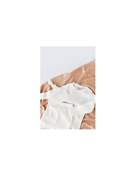 UP-BC-CSYM21510-3,Set 3 piese: bluzita cu maneca lunga, panataloni lungi si caciulita din bumbac organic si modal - Ecru, Baby C