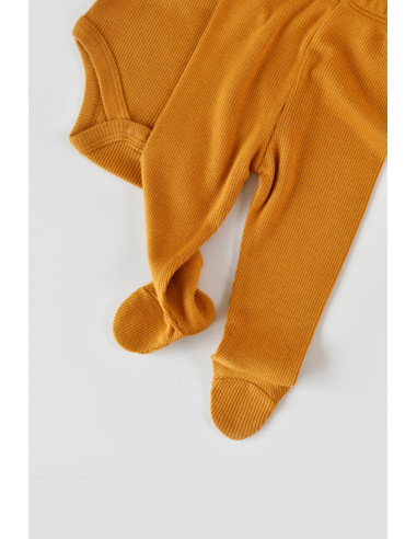 UP-BC-CSYM23500-0,Set 3 piese: body cu maneca lunga, panataloni lungi cu botosei si caciulita din bumbac organic si modal - Must