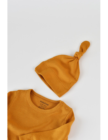 UP-BC-CSYM23500-0,Set 3 piese: body cu maneca lunga, panataloni lungi cu botosei si caciulita din bumbac organic si modal - Must