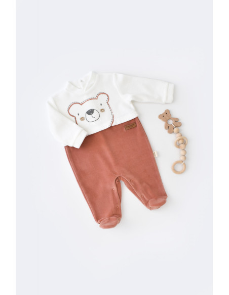 UP-BC-CSYK6013-0,Salopeta Ursulet cu maneca lunga si botosei din 80%bumbac organic si 20% poliester - Caramiziu, Baby Cosy
