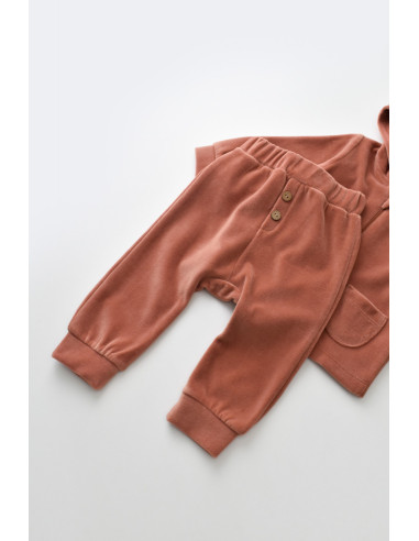 UP-BC-CSYK6018-3,Set Ursulet cu bluzita cu fermoar si gluga si panataloni lungi din 80%bumbac organic si 20% poliester - Caramiz